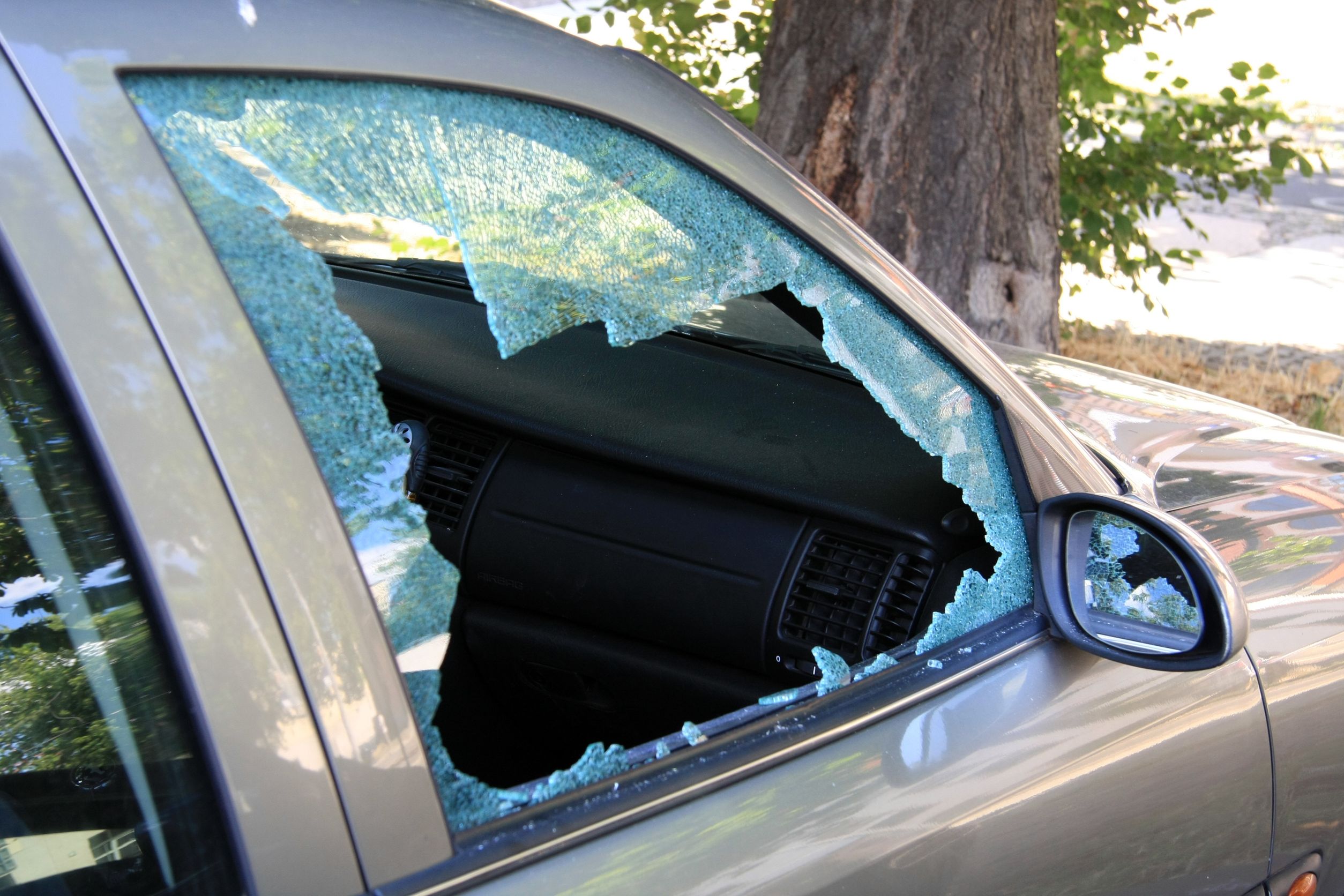 11833817 - broken glas at a car